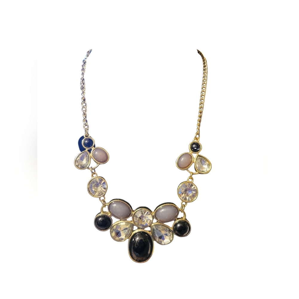 Chic Gold and Black Gemstone Necklace